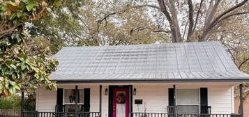 1303 Main St, Bastrop, TX 78602