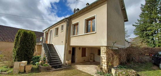 Maison 2 étages  à vendre, 3 pièces, 2 chambres, 75 m²