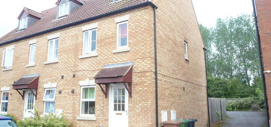 3 bed property to rent