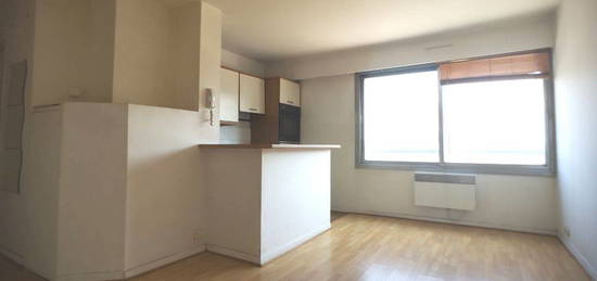 Appartement  à louer, 2 pièces, 1 chambre, 37 m²