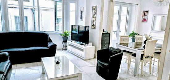 Appartement 4 pièces 109 m2 quartier Préfecture