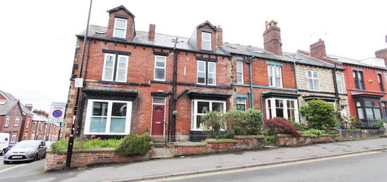 Property to rent in Cowlishaw Road, Sheffield S11