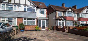 4 bed end terrace house for sale