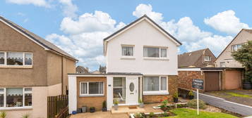 4 bed detached house for sale