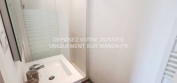 Location appartement 5 pièces 10 m²