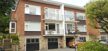 Flat for sale in 14 Woodlands Court, Otley Road, Leeds, West Yorkshire LS16