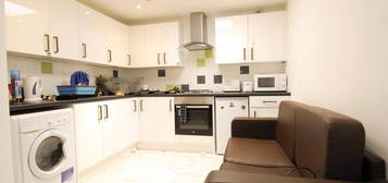 Property to rent in Providence Street, Plymouth PL4