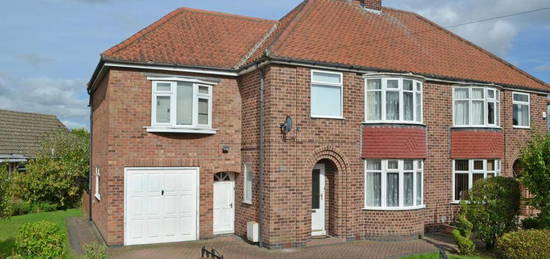 4 bedroom semi-detached house for sale