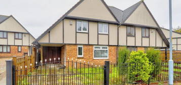 2 bedroom semi-detached house for sale