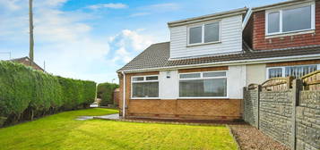 Bungalow for sale in Lawns Road, Kirkby-In-Ashfield, Nottingham, Nottinghamshire NG17