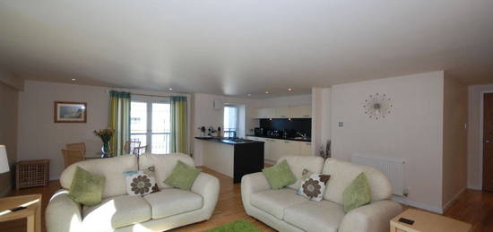 2 bed flat to rent