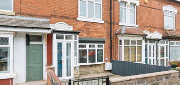 3 bed terraced house for sale