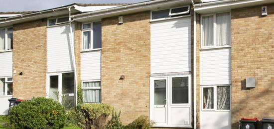 Property to rent in Sundridge Close, Canterbury CT2