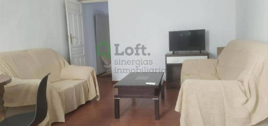 Apartamento de alquiler en Calle Felipe Checa, Casco Antiguo