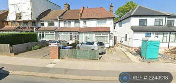 3 bedroom semi-detached house