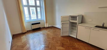 Pronájem bytu 3+kk 73 m²