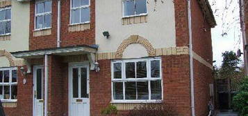 3 bedroom semi-detached house