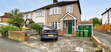 3 bed semi-detached house for sale