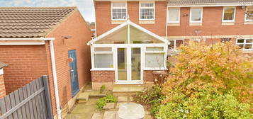 3 bed semi-detached house for sale