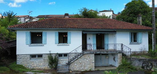 Maison  à vendre, – pièces, 3 chambres, 95 m²