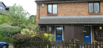 1 bed terraced house to rent