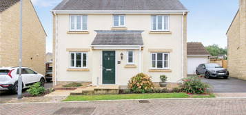 4 bed detached house for sale