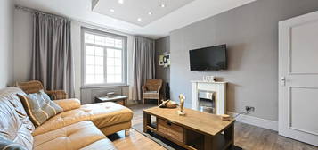 Flat for sale in Harrowby Street, London W1H