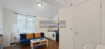 Property for sale in Sundew Avenue, London W12