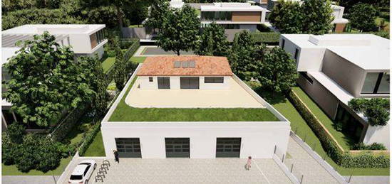 Villa sur le toit 100 m² + terrasse de 300 m² et local artisanal