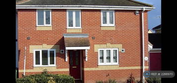 2 bedroom terraced house