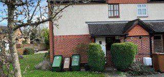 1 bed detached house to rent