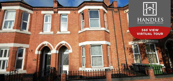 7 bedroom terraced house