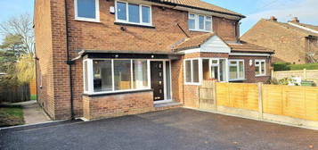 3 bedroom semi-detached house for sale