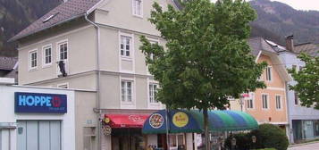 90m² geräumige Wohnung mit Balkon