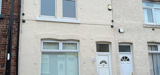 Terraced house to rent in Essex Street, Middlesbrough TS1