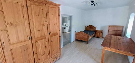 Haus bzw 3 Zimmer-Wohnung mit grossem Garten im Ortszentrum von Reichenfels