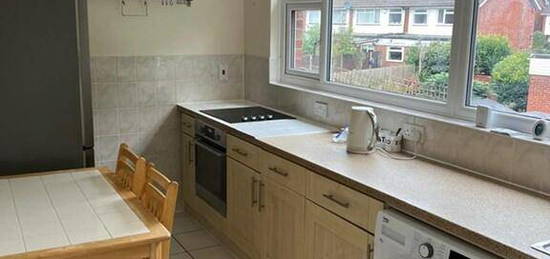 3 bedroom semi-detached house