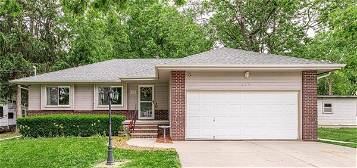 324 Fleming Ave, Council Bluffs, IA 51503