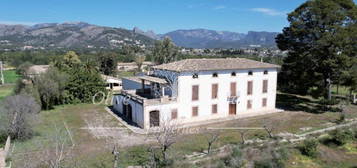 Finca rústica en venta en Bunyola