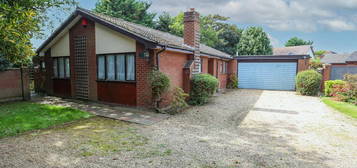 3 bedroom detached bungalow for sale