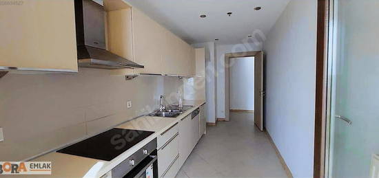 Evora İstanbul e parsel balkonlu boş kiralık 2+1 -115 m2