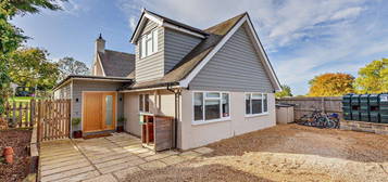 4 bed detached house for sale