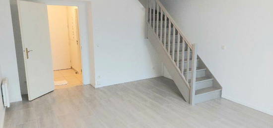 Duplex T3 58m2 Combs-la-Ville