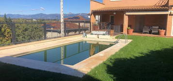 Chalet en calle La Fuente en Pedanias, Huesca