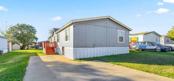 5032 Sam Houston Ave, Fort Worth, TX 76119