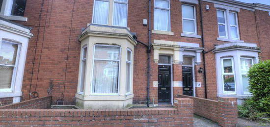 7 bedroom terraced house