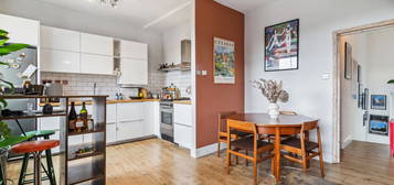 2 bed flat to rent