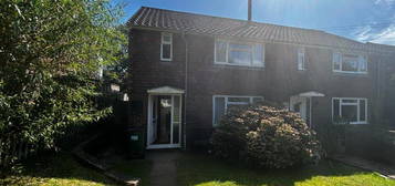 4 bedroom semi-detached house