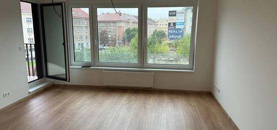 Prodej bytu 2+kk 56 m² (Jednopodlažní)