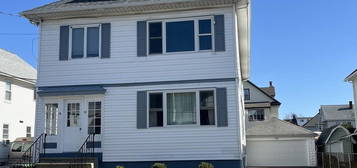 17-19 Keenan St, Watertown, MA 02472